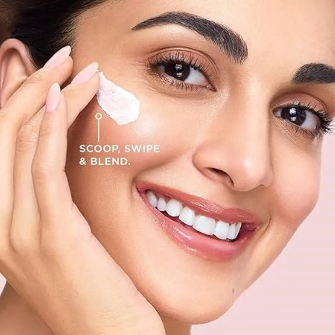 POND'S Bright Beauty Day Cream 50g, Non-Oily, Mattifying Daily Face Moisturizer, SPF 15