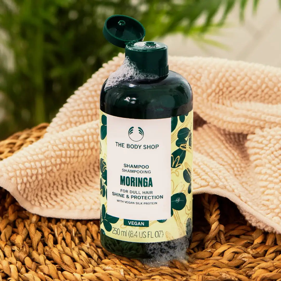 The Body Shop Vegan Moringa Shine & Protection Shampoo (250ml)