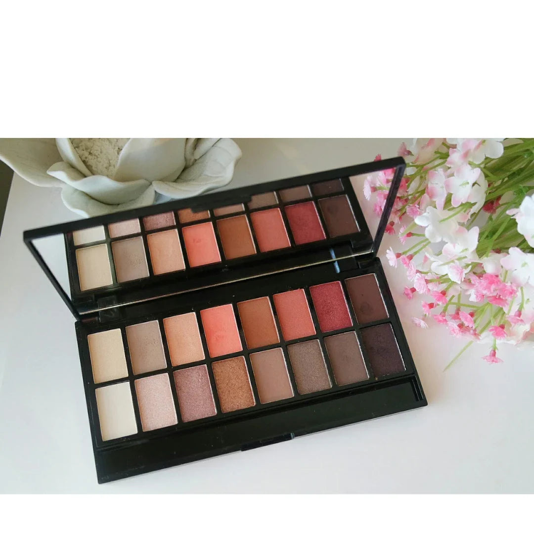 Makeup Revolution MUR Salvation Palette New - Trals vs Neutrals 16 g  (Multi)