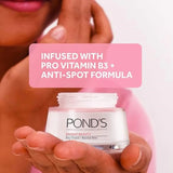 pon1 - Pond'S Bright Beauty Spf 15 Day Cream 50 G, Non - Oily, Mattifying Daily Face Moisturizer - With Niacinamide To Lighten Dark Spots For Glowing Skin - Looknstyle