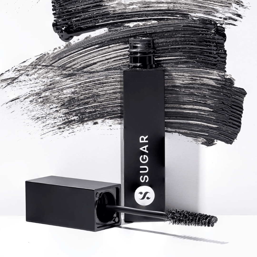 SUGARVOLUMAZINGMASCARA01BLACK - SUGAR Cosmetics Blacklash Volumizing Mascara - 01 Black Up - Looknstyle