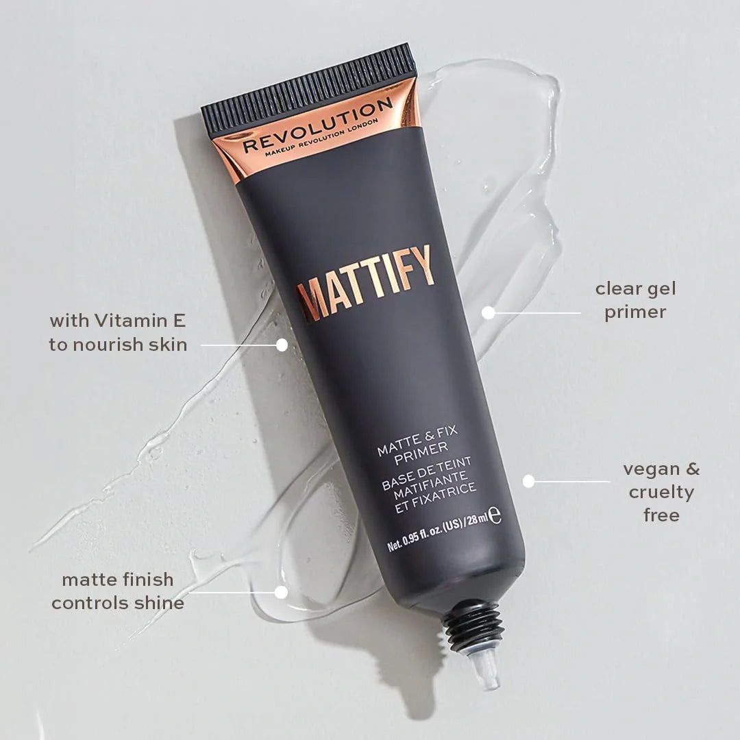 Revolution Pore Blur Primer Perfect Matte Face Primer, Peach, Makeup Primer for Poreless Smooth Long Lasting Makeup - Waterproof Brightening Makeup Base (Off White)
